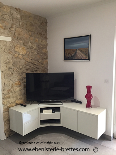 Meuble tv en angle blanc fabriqué et livré à Vensac dans le Médoc près de  Bordeaux